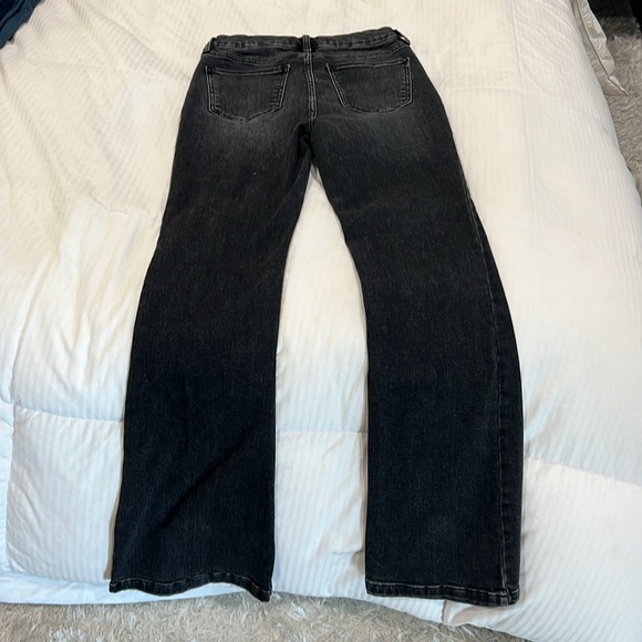 Super cute black wash flare jeans - Picture 8 of 9